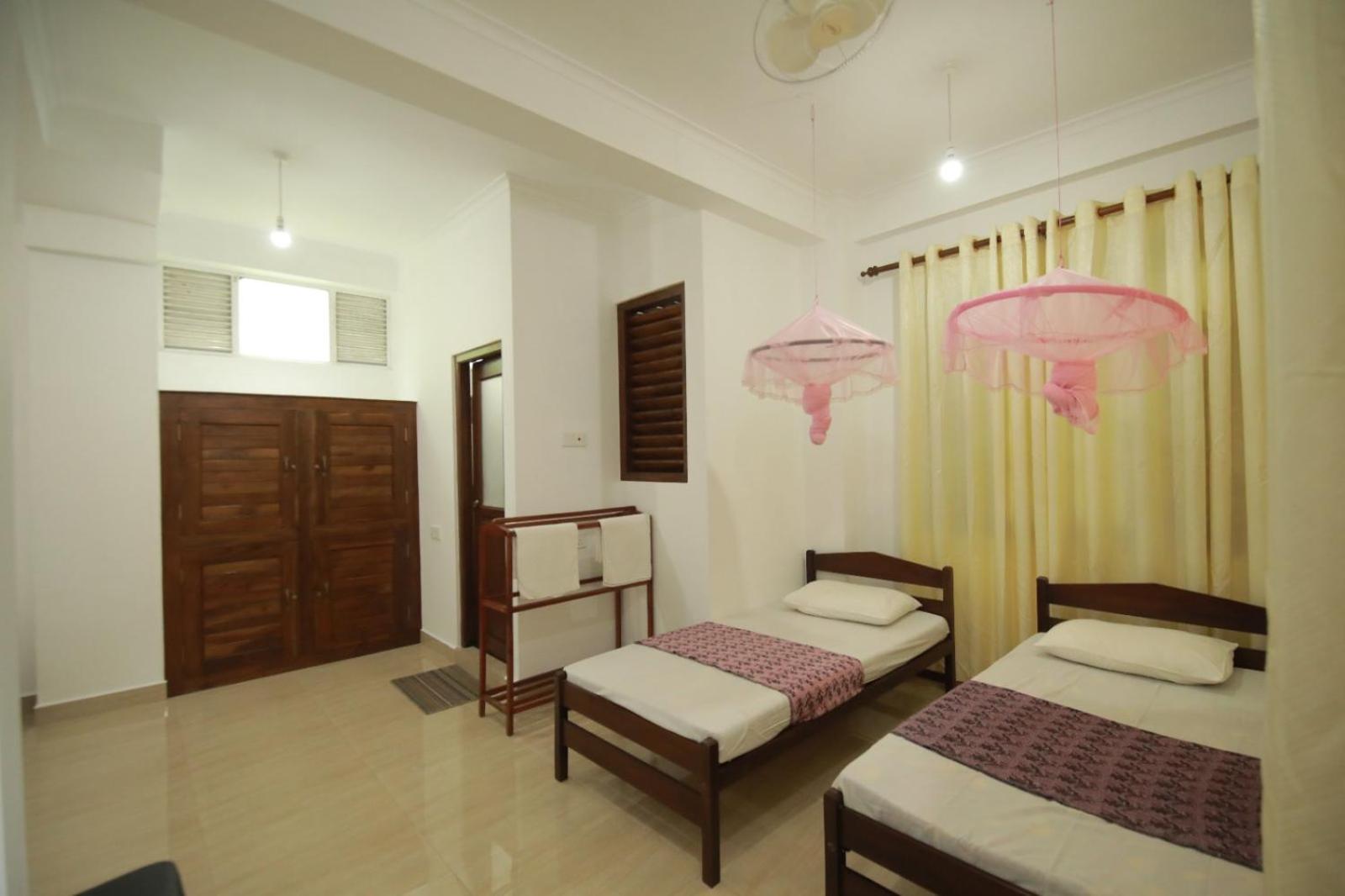 Renuka Inn Kandy Extérieur photo