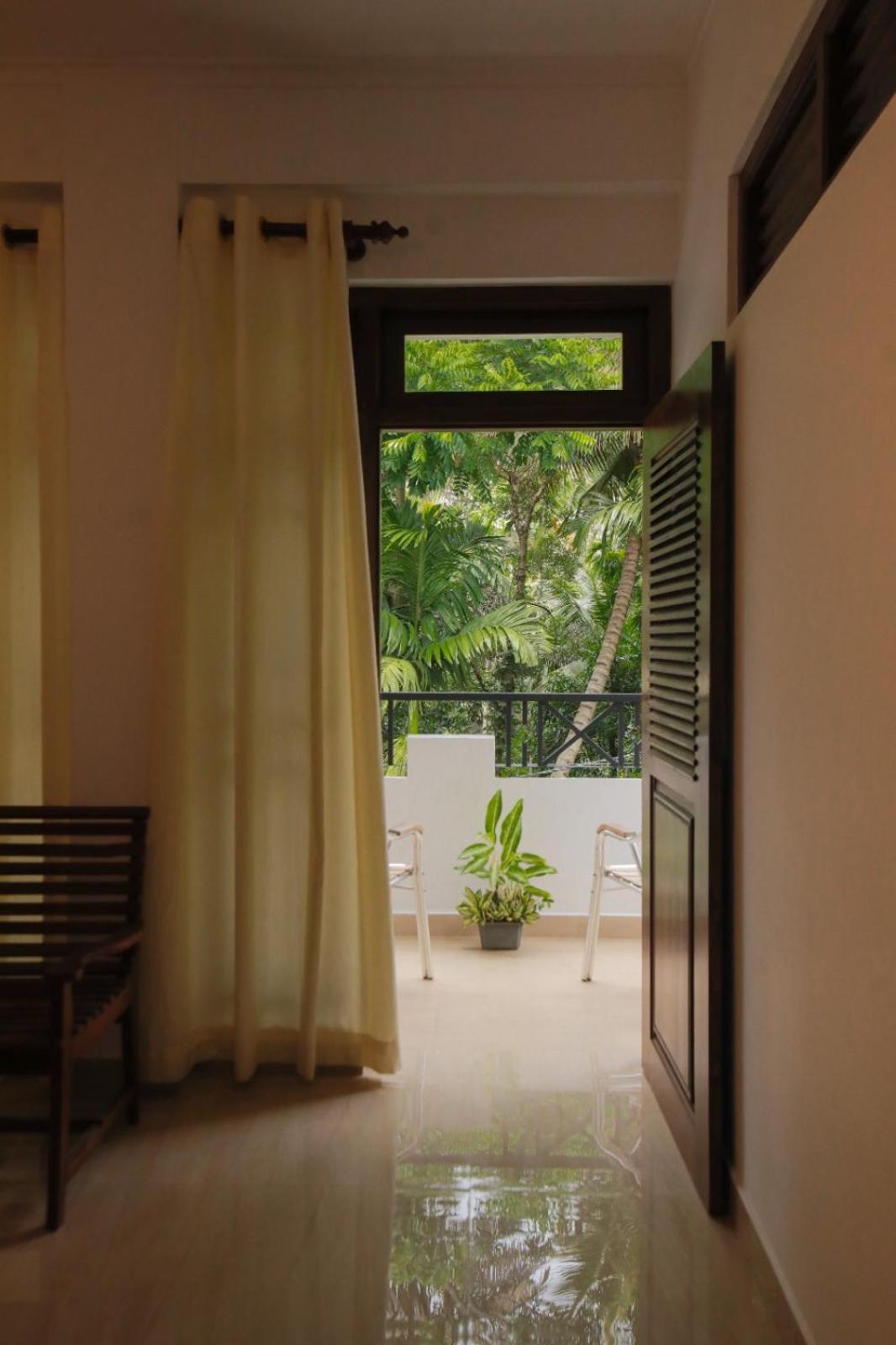 Renuka Inn Kandy Extérieur photo